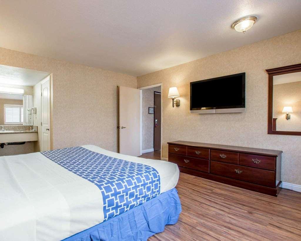 Econo Lodge Moreno Valley Quarto foto